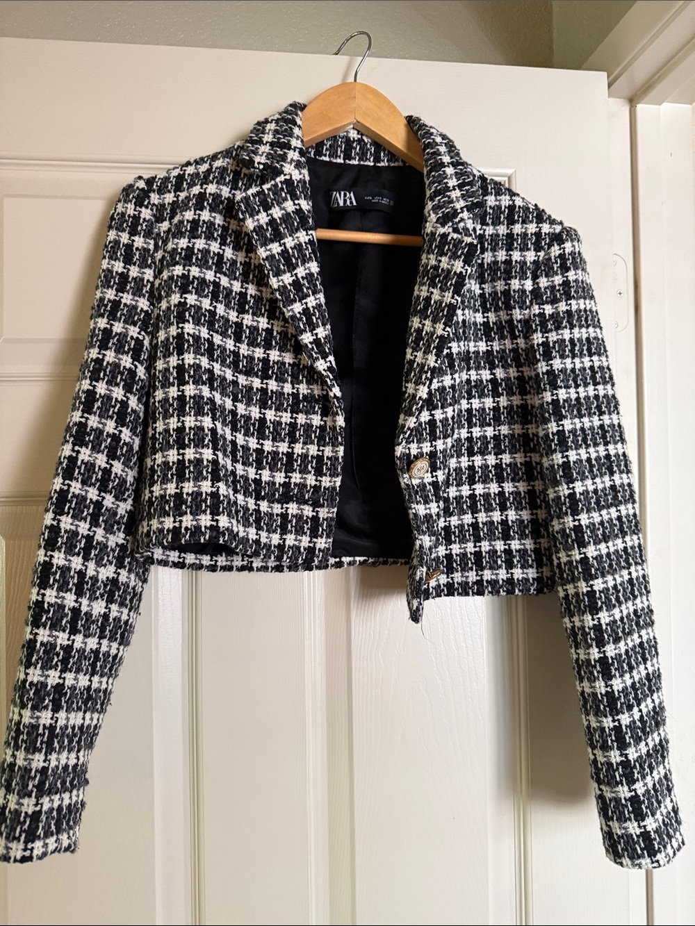 Zara Black & White Houndstooth Cropped Blazer